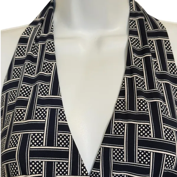 WHITE HOUSE BLACK MARKET Navy White Geometric Halter Wrap Top Silver Ring Size M - Image 3