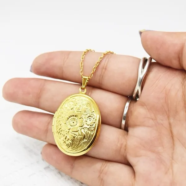 Gold Floral Design Oval Locket Necklace - Image 4