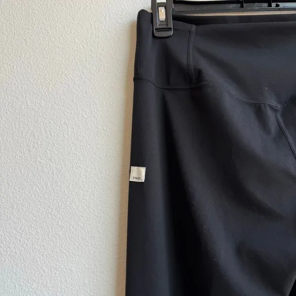 Vuori All The Feels Straight Wide Leg Pants Size Large Black VW4451 Square Logo - Image 4
