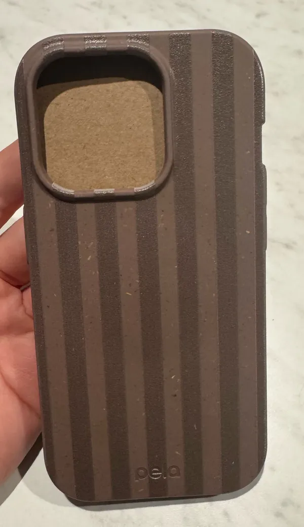 Pela case iPhone 15 Pro - Image 3