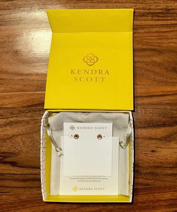 Kendra Scott Nola Earrings - Image 2