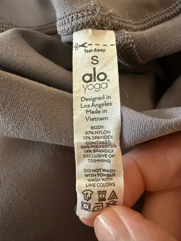 Alo Yoga High-Waist Moto Legging Pin-tucked Panel Purple Dusk Leggings NWT Small - Image 4