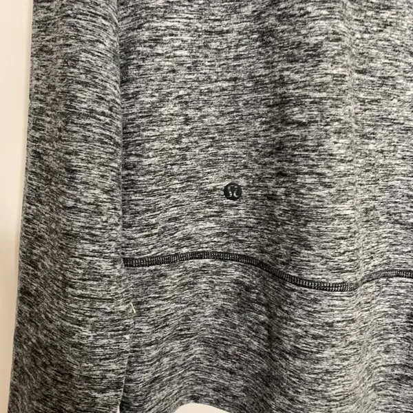 Lululemon Ready to Rulu Fleece Pullover Heathered Black Size 6 - Image 5