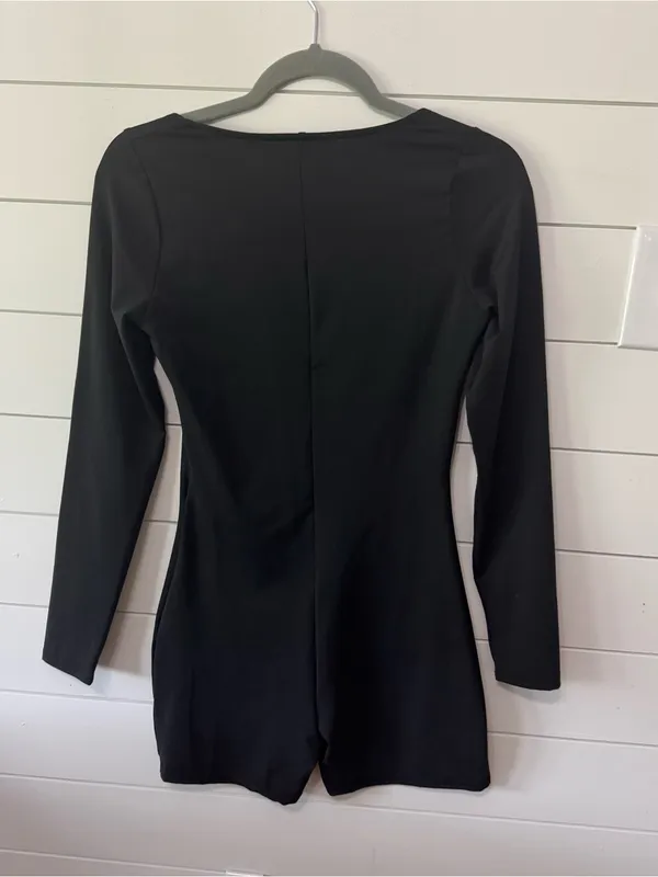 Shein long sleeve shorts romper - Image 2