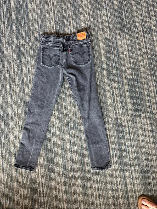 Levi’s 501S Women’s Jeans 28x28 Gray Black Wash Straight Leg Button Fly - Image 3