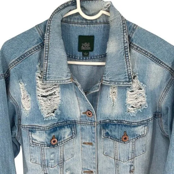Wild Fable Womens Distressed Long Sleeve Button Denim Jean Jacket‎ Blue Large - Image 2
