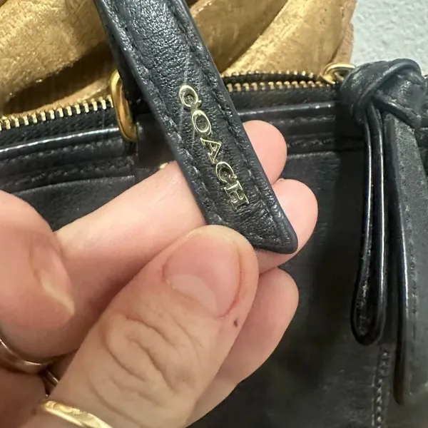 Vintage Coach Y2K black leather bag - EUC - Image 5