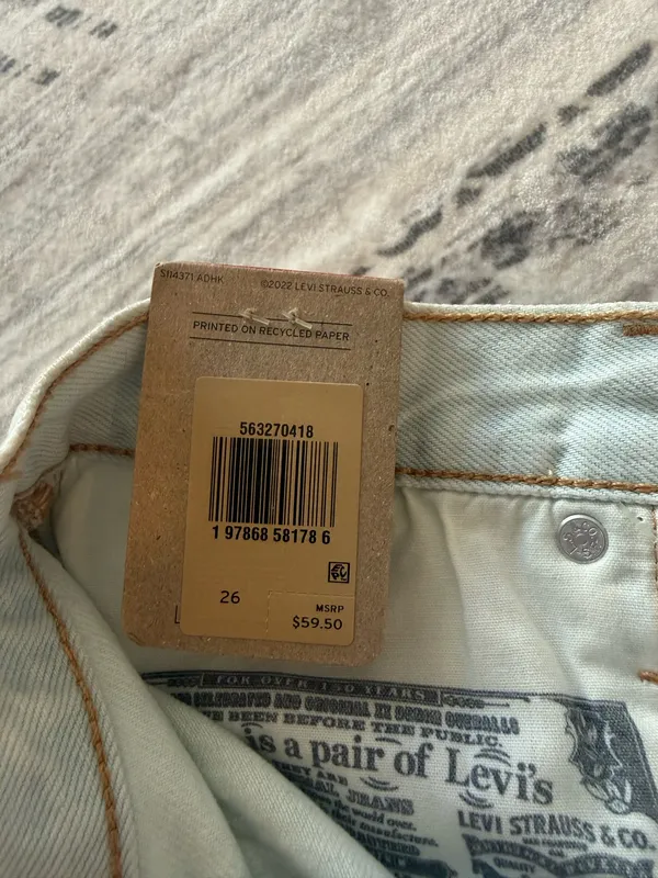 Levi’s 501 NWT Denim Shorts Button Fly Cut-Off - Image 4
