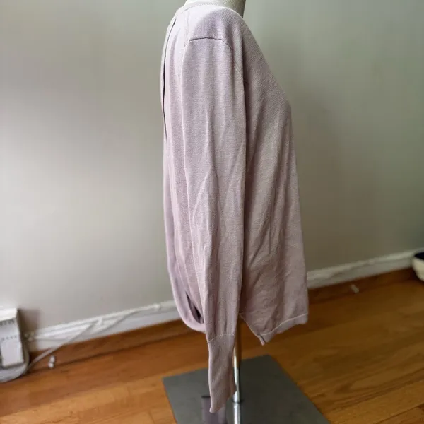 Lululemon Bring It Backbend Sweater Porcelain Pink Cashmere P2P 21” Sz 4 FLAWED - Image 5