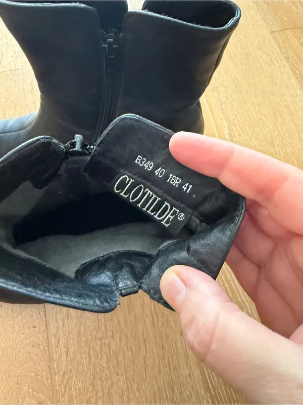 Women's Black Leather Pointed - Image 5