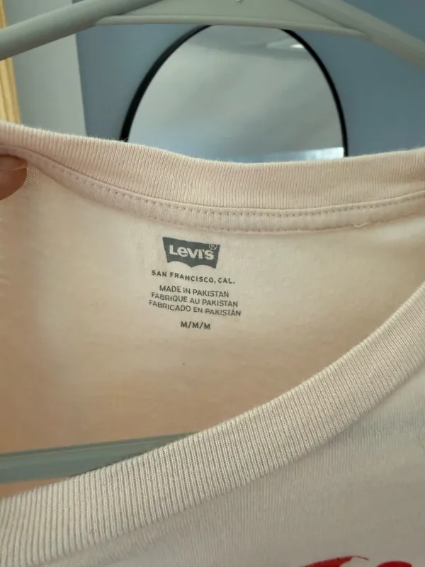 Levi’s T-Shirt - Image 2