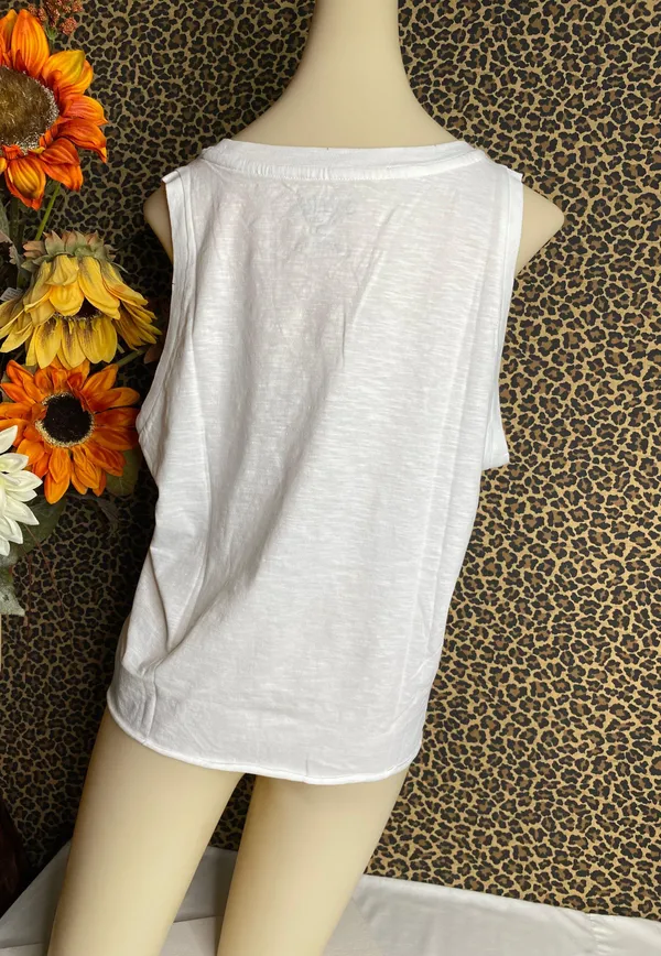 Salt Life NWOT White COASTLINE DREAMING Muscle Tank Top LARGE - Image 4