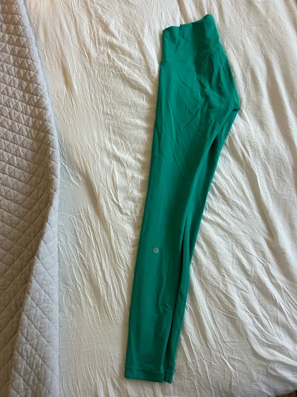 Lululemon Leggings 28" - Image 2