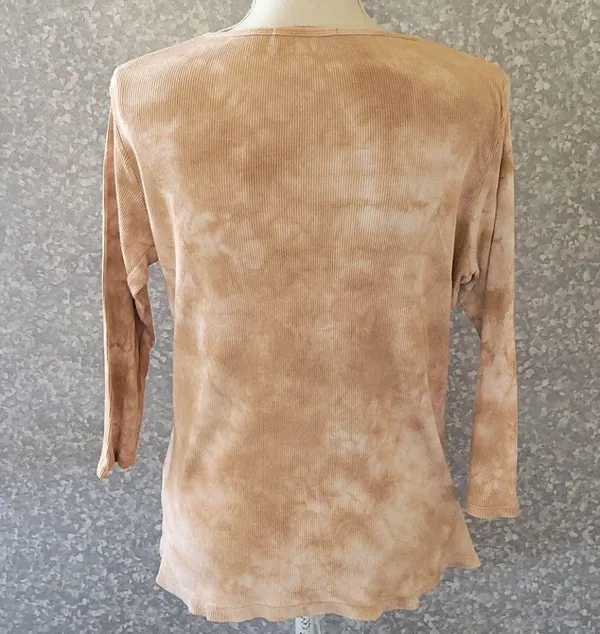 Suzee t acid wash top size large - Image 4