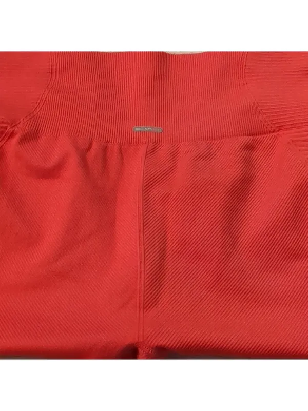 Aerie chill play move cropped leggings size medium - Image 4