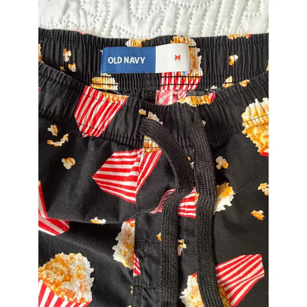 Old Navy Popcorn Print Pajama Pants Women's Medium Black Lounge Sleep Pants - Image 4