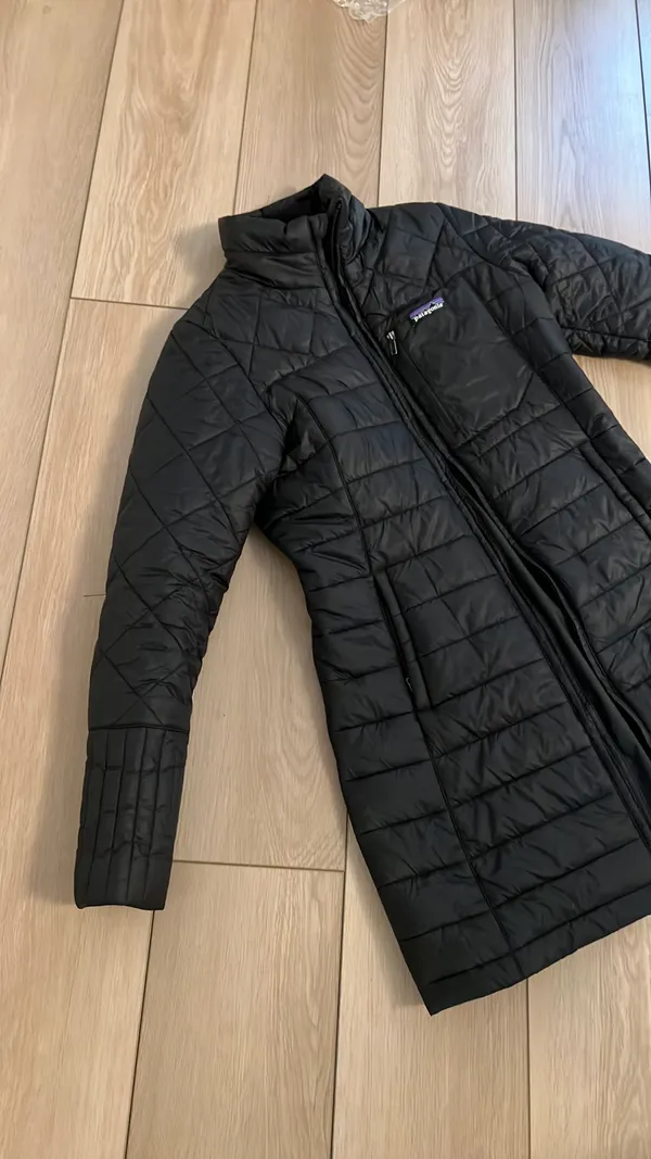 Patagonia Jacket Women’s Small - Image 3
