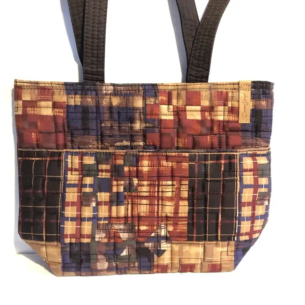 Donna Sharp Multicolor Quilted Shoulder Bag Outer And Inner Pockets Brown Red - Image 2
