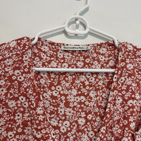 Abercrombie Orange Floral Wrap Mini Ruffle‎ Dress Size Small - Image 3