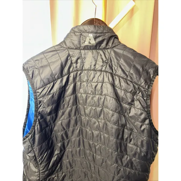 Eddie Bauer First Ascent Light Weight Vest Men's Sz M Black/ Blue Reversible - Image 4