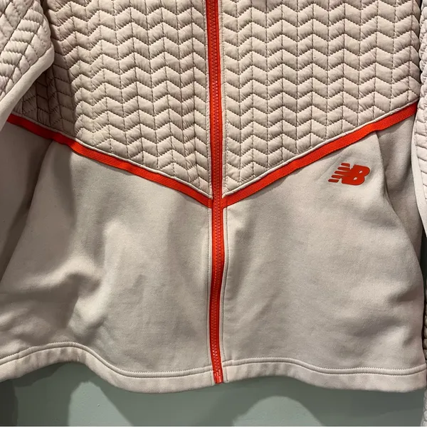 New Balance Heatloft Athletic Jacket Size Large Full Zip‎ Pink WJ13118 - Image 3