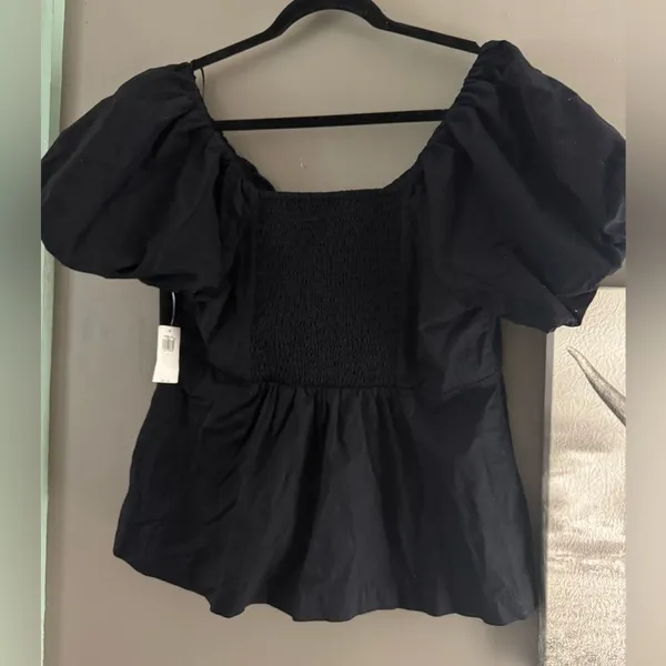 Old Navy Black baby doll top Puff Sleeve Blouse - Image 3