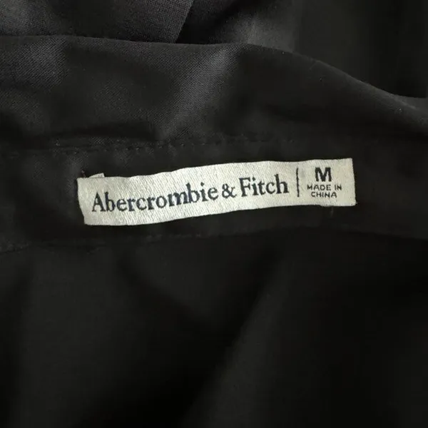 Abercrombie - Long-Sleeve Satin Button-Up Shirt Sz M - Image 8