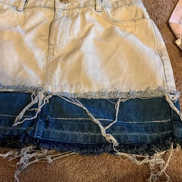My twin twin‎ set distressed skirt small - Image 4