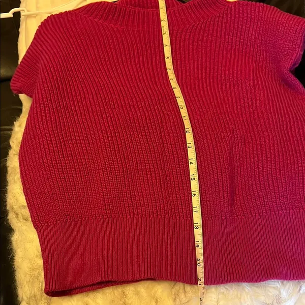 Babaton Fuchsia Crew Neck tops Size XL - Image 4