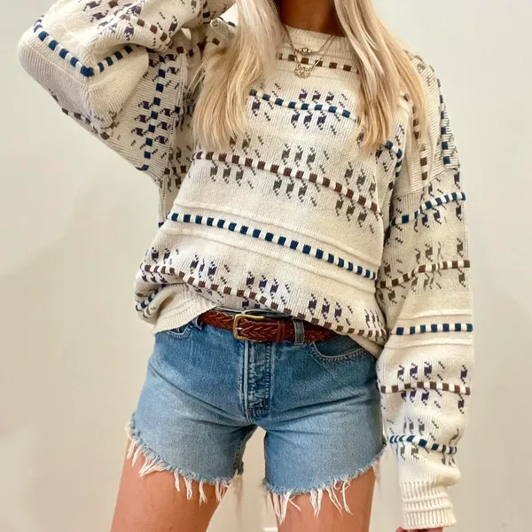 American Vintage Vintage Geometric Abstract Patterned Textured Crewneck Sweater in Cream - Image 2