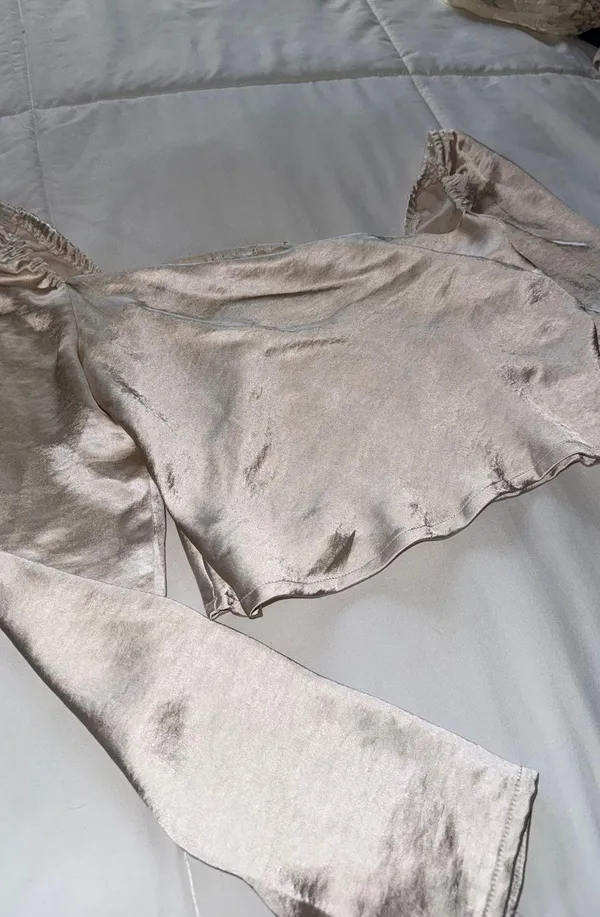 Cropped Long Sleeve - Image 2