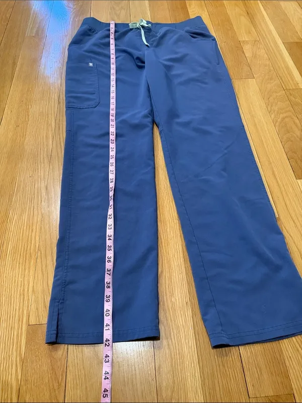 Figs women’s Kade straight scrub pants size large/T. - Image 7
