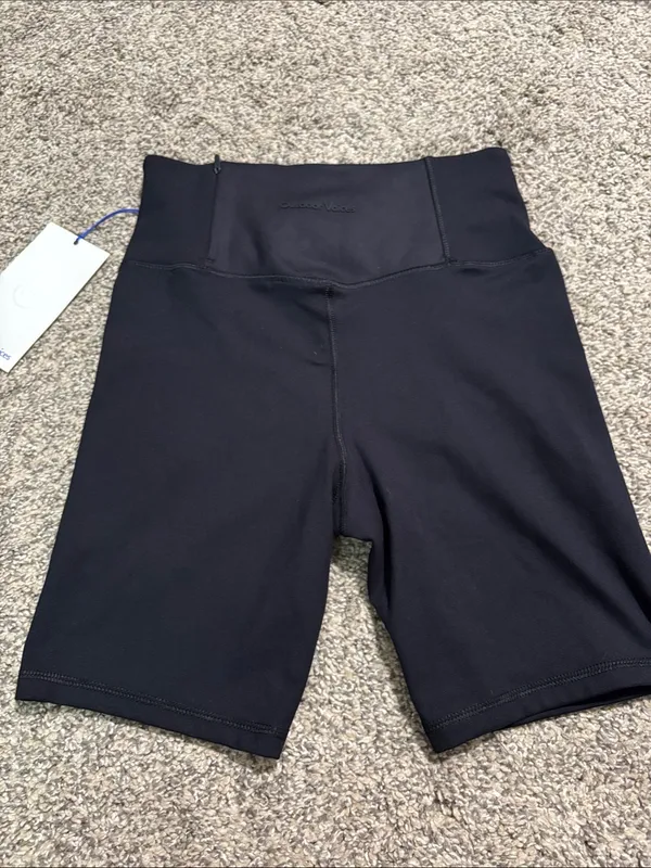 Outdoor Voices CloudKnit Bike Shorts size small NWT - Image 3