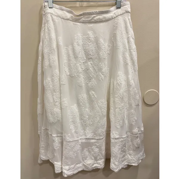Soft Surroundings White Floral Embroidered Lace Trim Crepe Midi Skirt Large Boho - Image 3