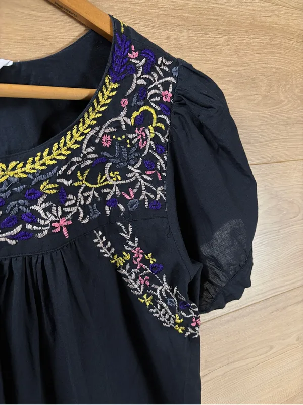 TRAMP Women’s embroidered Peasant Top Large Black - Image 6
