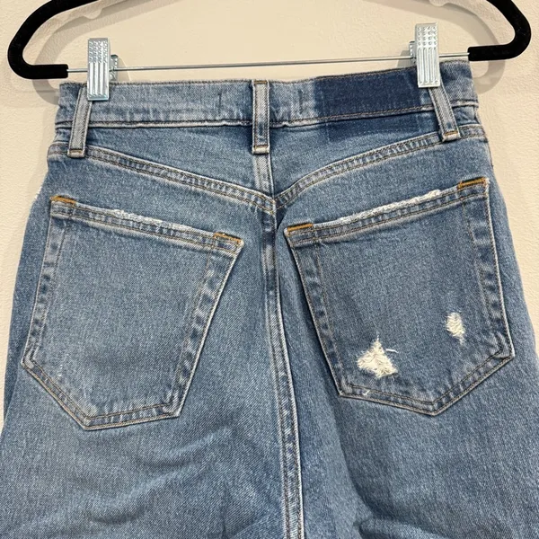 Abercrombie & Fitch The 90’s Straight Ultra High Rise Curve Love Jeans - Image 6