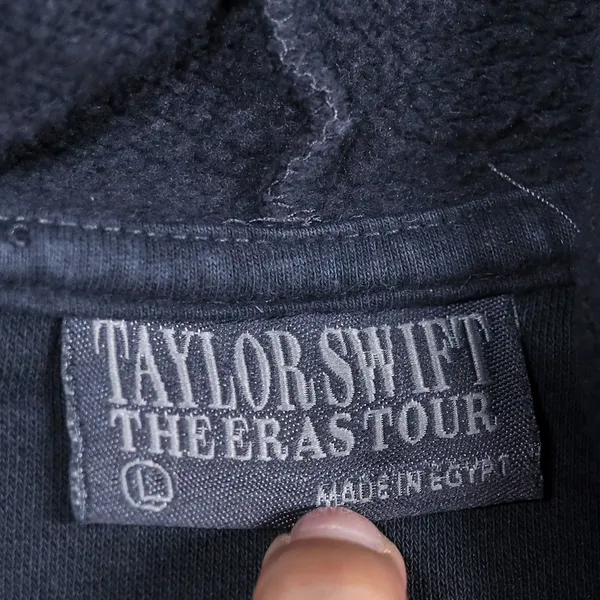 Taylor Swift The Eras Tour Hoodie Women L Charcoal Grey Concert Merch - Image 4