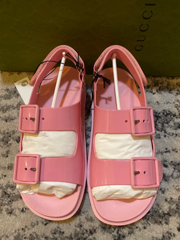 Gucci Mini Double G Sandal size 37 - Image 2