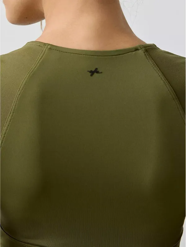 UO Out From Under FuseForm Quarter Zip Top Urban Outfitters Green Medium - Image 6