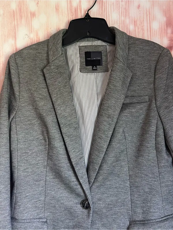 The Limited Gray Stretch Knit 3/4 Sleeve Single Button Blazer Size M - Image 2