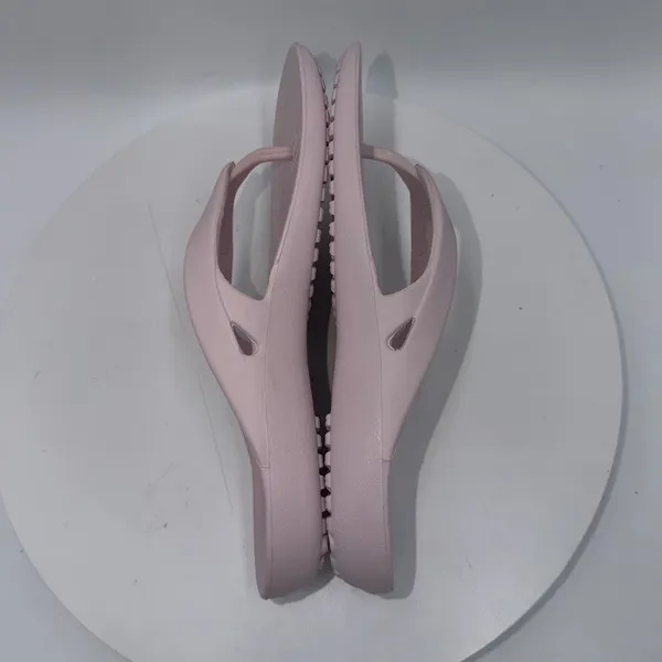 Crocs Kadee II Flip Flops Womens 6 Pink Sandal Lightweight Casual 202492 - Image 5