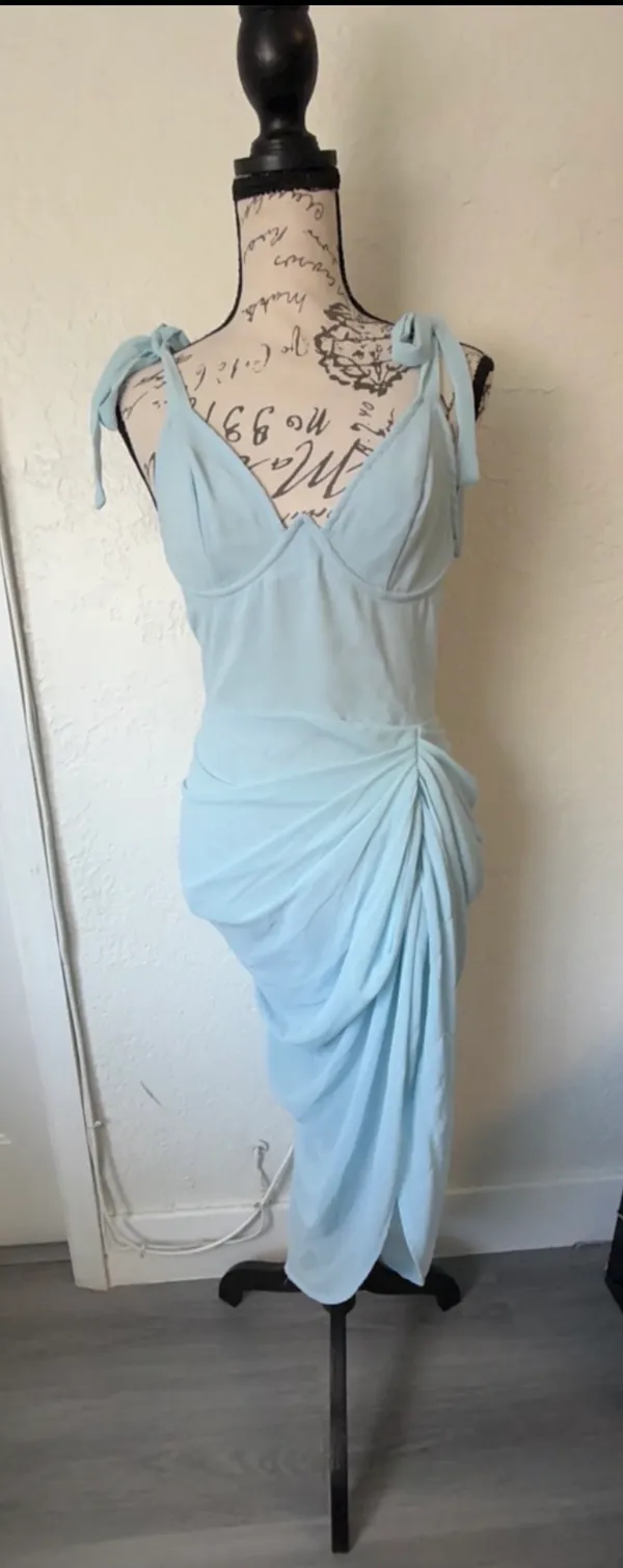 Pretty Little Thing Baby Blue Ruched Midi Dress | Romantic Wedding Guest Dress (US 2) - Image 10