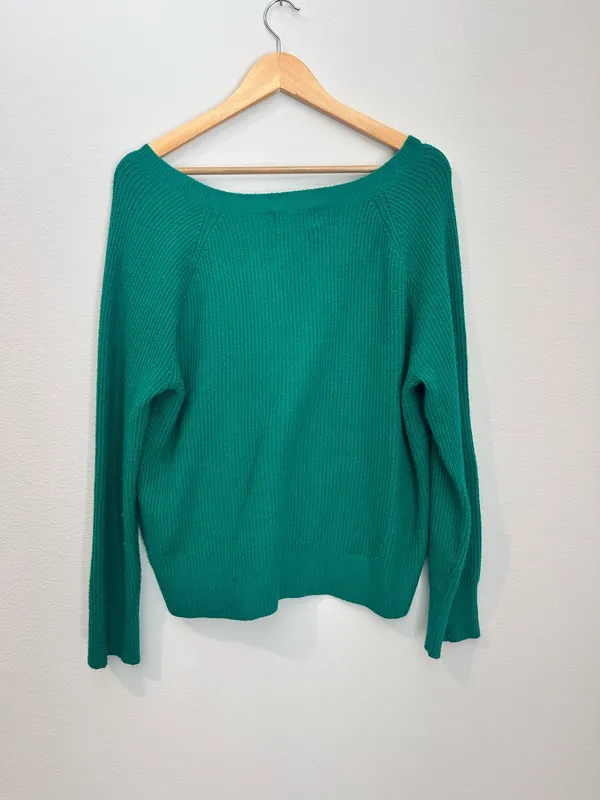 Old Navy Green Sweater - Image 2