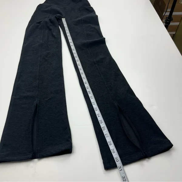 Beyond Yoga Make the Cut‎ Split Ankle Pants Womens Size XS Spacedye Black Grey - Image 6
