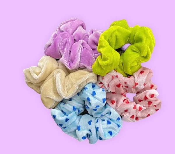 Urban Outfitters Velvet Scrunchie Set - Image 2