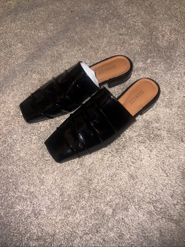 New Black Patent square Slip-On Mules for Women size 6 - Image 3