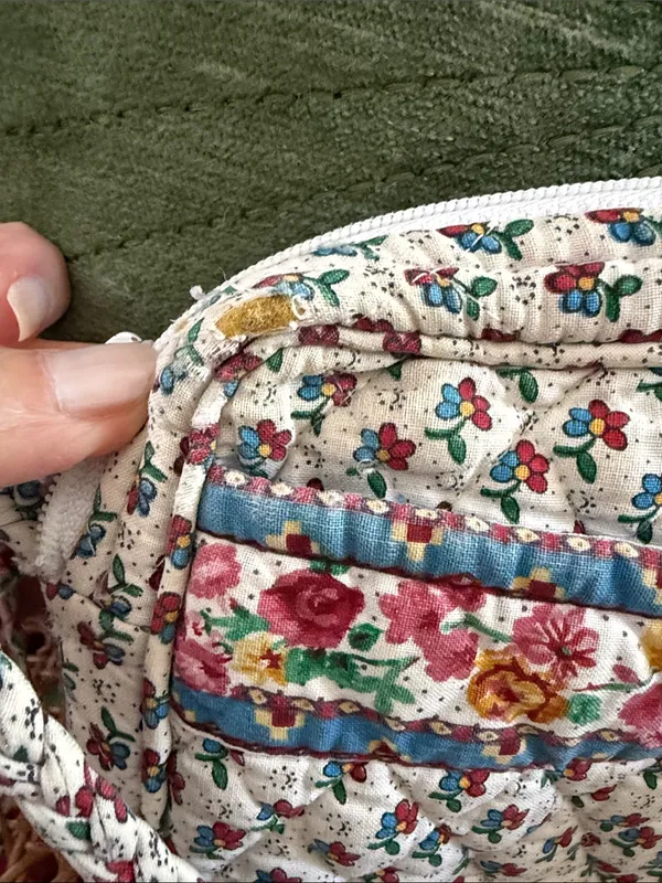 Vintage Vera Bradley Provençal Prairie French Country Calico Quilted Crossbody - Image 7