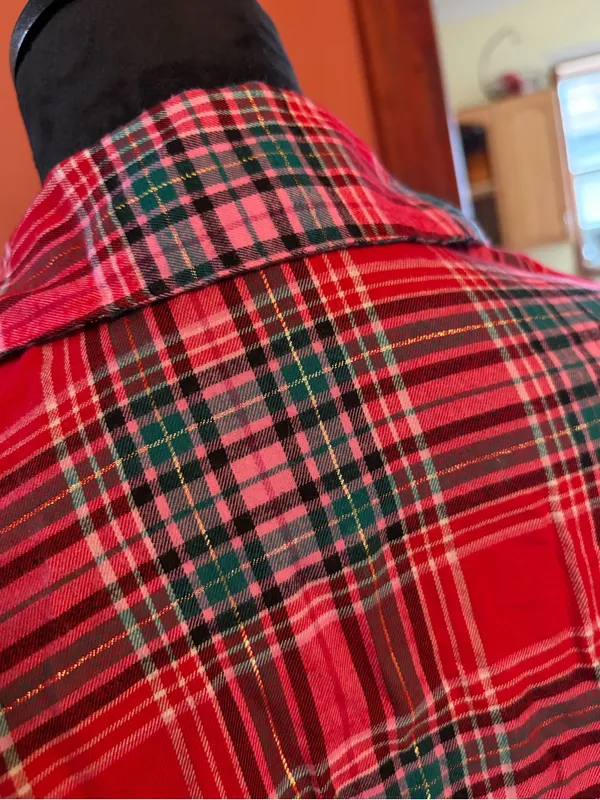 Victoria’s Secret plaid Christmas pajama button up shirt - Image 6