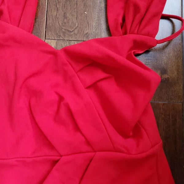 Red mini dress size small perfect for valentines day dress has a lining - Image 7