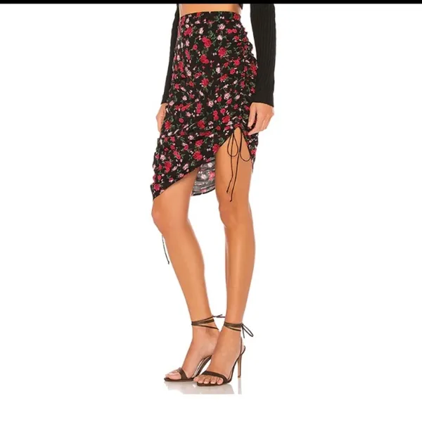 NWOT FOR LOVE & LEMONS Molly Skirt Floral Rose Ruched - Image 8